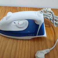 Ferro da stiro a vapore 1400W