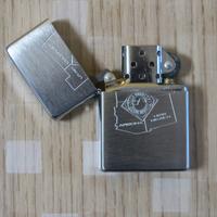 Zippo quattro angoli accendino da collezione raro