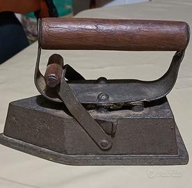 Ferro da stiro antico vintage