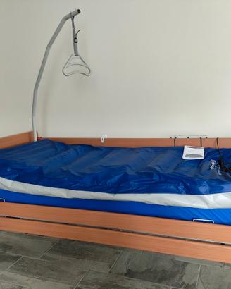 Letto degenza anziani o malati