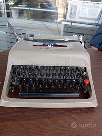 macchina t scrivere Olivetti 25 € 3275522171