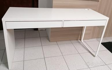 scrivania ikea micke 