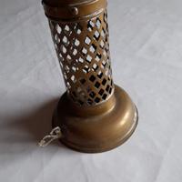 Antico porta-candele (in bronzo)