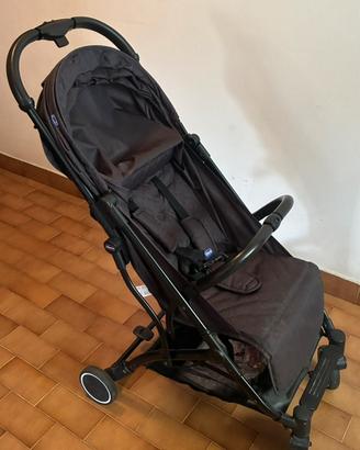 Passeggino leggero chicco