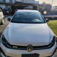 Volkswagen Golf VII GTD 2.0 TDI 184 CV DSG 