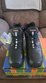 SCARPE ANTINFORTUNISTICHE GIASCO