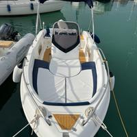 Barca Syros 190 con Motore Suzuki