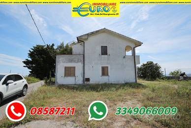 Affascinante casa singola su due livelli