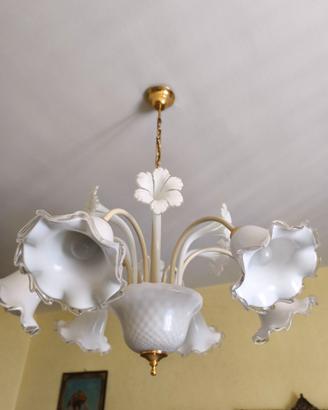 Lampadario vintage in vetro