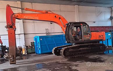 Escavatore HITACHI ZX 280 con Cesoia Minelli 681R
