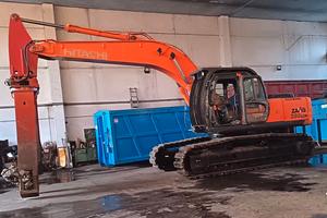 Escavatore HITACHI ZX 280 con Cesoia Minelli 681R