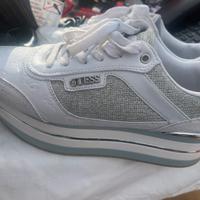 Scarpe guess