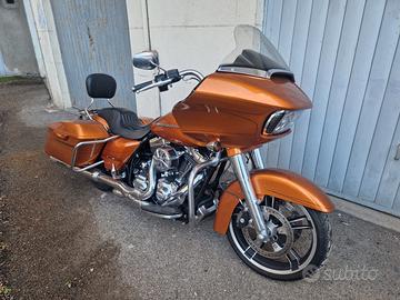 harley davidson Road Glide.