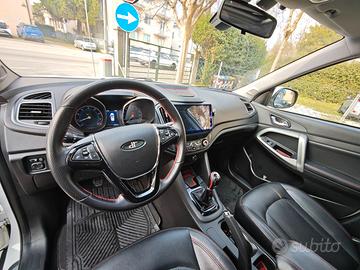 DR6 anno 2019 1.5 turbo Benzina/GPL