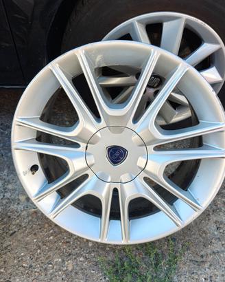Cerchio in lega originale Lancia Delta 17" - 7Jx17