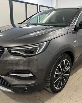 Opel Grandland X 1.6 Hybrid4 Plug-in aut. AWD