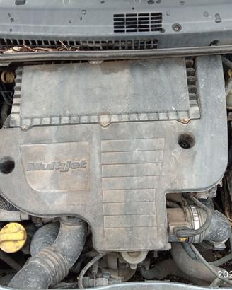 RICAMBI USATI AUTO FIAT Idea 2° Serie 199A3000 (0