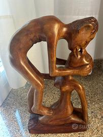 Scultura artigianale in legno