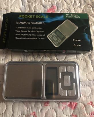 Bilancia di precisione digitale retro illuminata