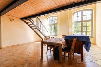 3 LOCALI A ROÈ VOLCIANO