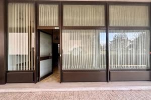 NEGOZIO A CONEGLIANO