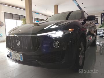 MASERATI Levante 3.0 V6 Diesel 250cv PARI AL NUOVO