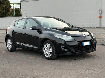 Renault MEGANE 1.6 benz euro 5