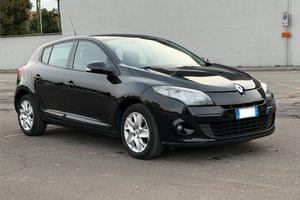 Renault MEGANE 1.6 benz euro 5