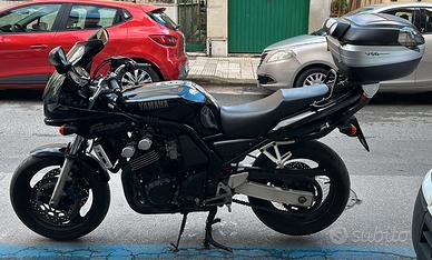 Yamaha Fazer 600 FZS anno 2000