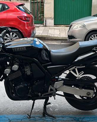 Yamaha Fazer 600 FZS anno 2000