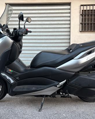 yamaha xmax 300