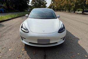 Tesla model 3 Long Range AWG