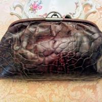 Borsa busta a mano Luana pochette pelle marrone