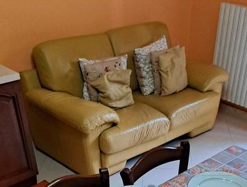 Divano in vera pelle MADE IN ITALY 