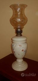 Lampada a olio/petrolio anni 20. Alta cm. 52