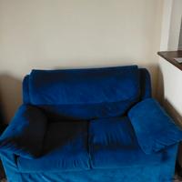 Divanetto compatto blu