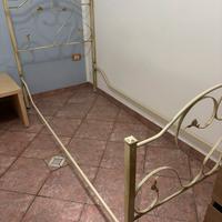 Due Spalliere per letti singoli