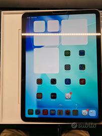 iPad Air di quarta generazione con Apple Pencil 2