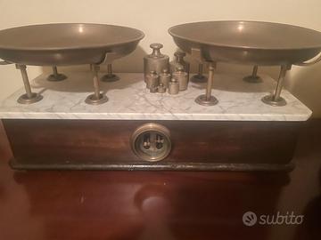 bilancia vintage a 2 piatti