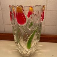 Vaso in vetro tulipani