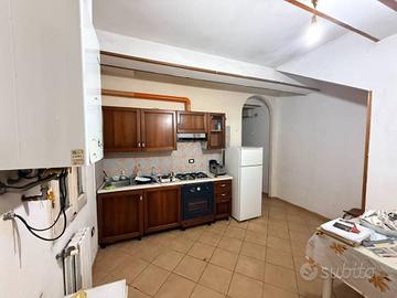 Appartamento di 100 m² con 4 locali a Sermide e Fe
