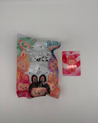 PopMart Labubu Big Into Energy Love Originale