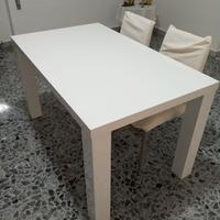 Tavolo laccato bianco