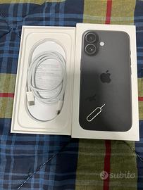Scatola(no telefono)iphone 16 cavo spillo libretti