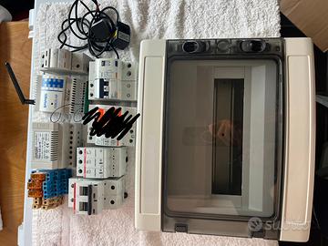 COMPONENTI ELETTRICI USATI DA QUADRO ELETTRICO