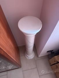 Colonna in marmo di Carrara