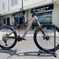 E-bike carbonio Orbea Rise LT M10 Shimano 2025