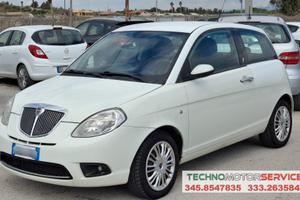 Lancia Ypsilon 1.2 Oro