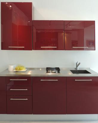 Cucina monoblocco