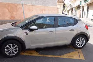CITROEN C3 PureTech 83 S&S Shine